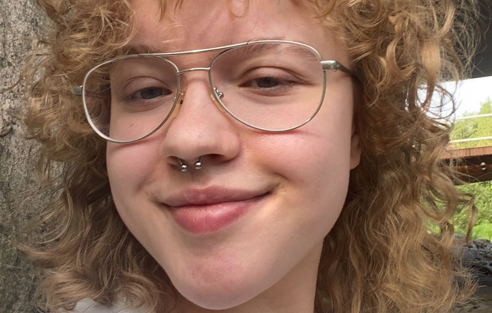 Emily kertoo työstään – Monipuolinen asiakaspalvelutyö Lähilogistiikalla