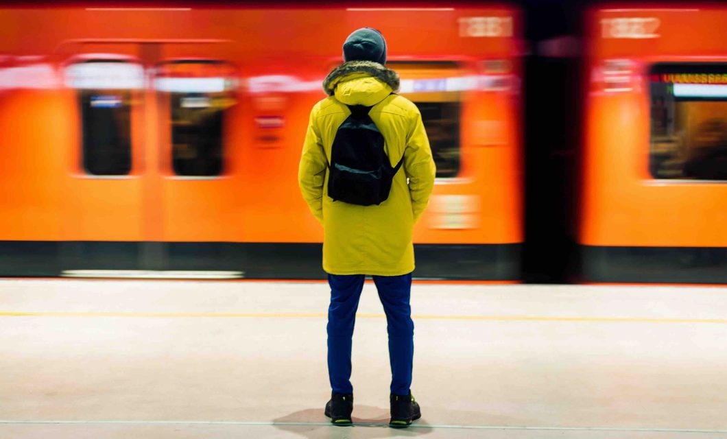 Kilpailu koventunut työmarkkinoilla — näin teet hakemuksen, jolla erotut